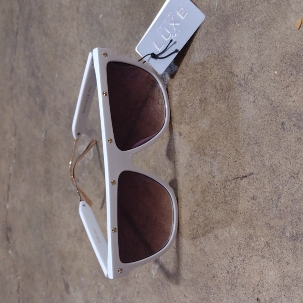 Luxe White Sunglasses with Gold Stars